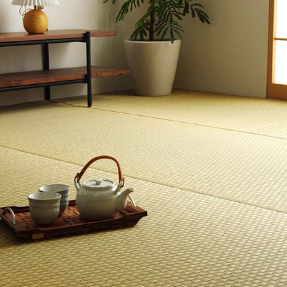 上敷き ゴザ 敷詰 カーペット い草 自然素材 日本製 国産 消臭 ナチュラル 市松柄 シンプル 江戸間2畳 約174×174cm 送料無料