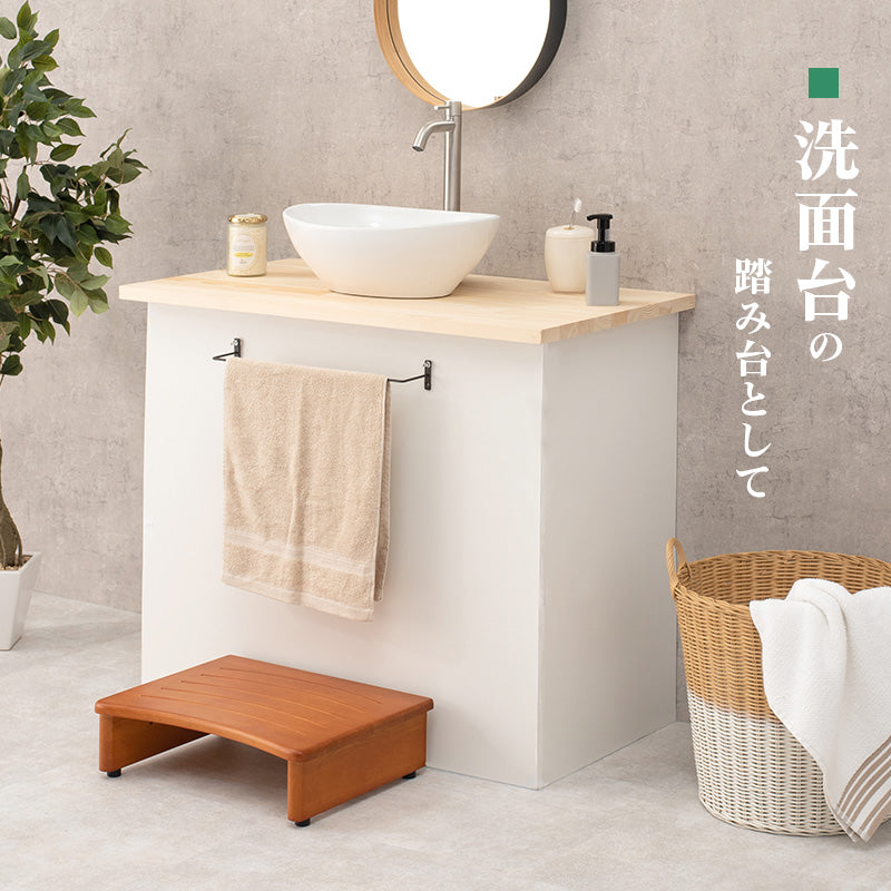 玄関踏み台 玄関 収納家具 押入れ収納 脱ぎ履き 踏み台 高齢 段差 苦手 ツキ アジャスター おしゃれ 北欧